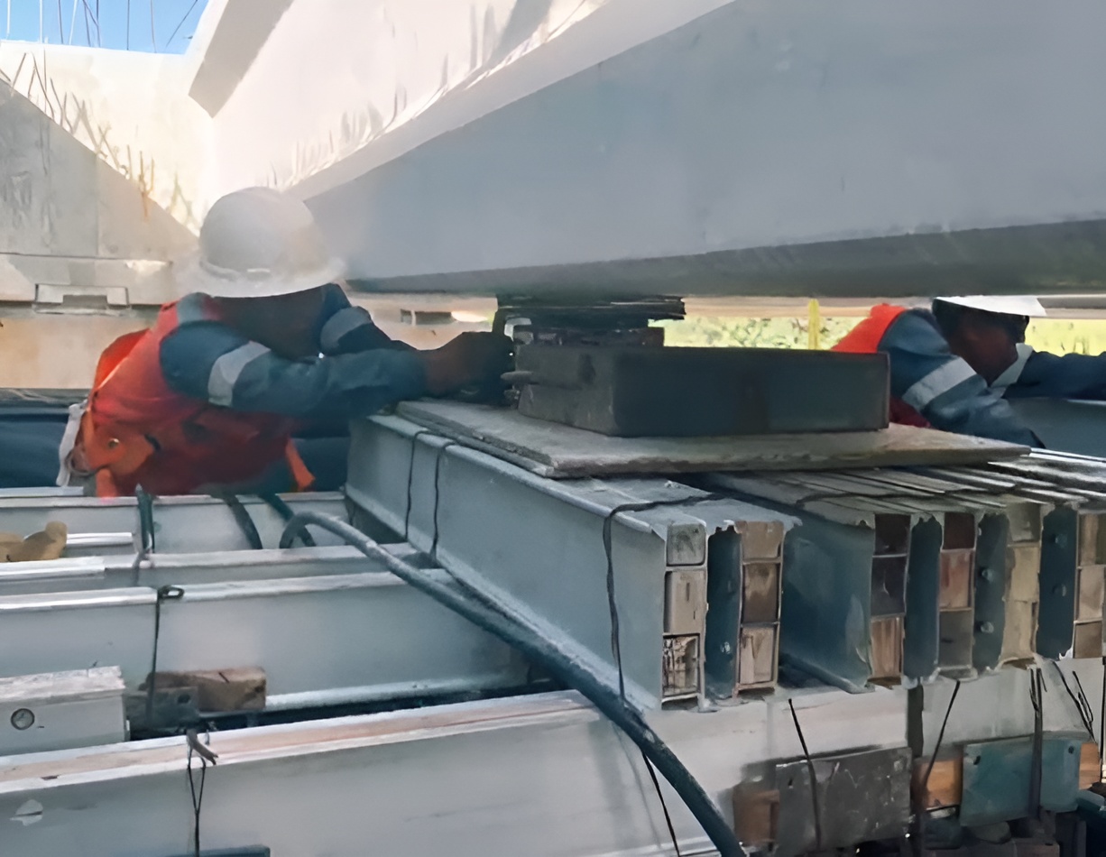 Izaje de Estructuras en Puentes