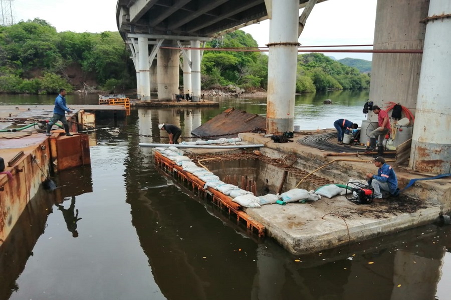 Trabajos de Postensado en Puentes