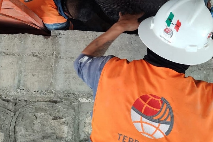 Presfuerzo Exterior, Reforzamiento de Puentes, Resina Epóxica, Fibra de carbono