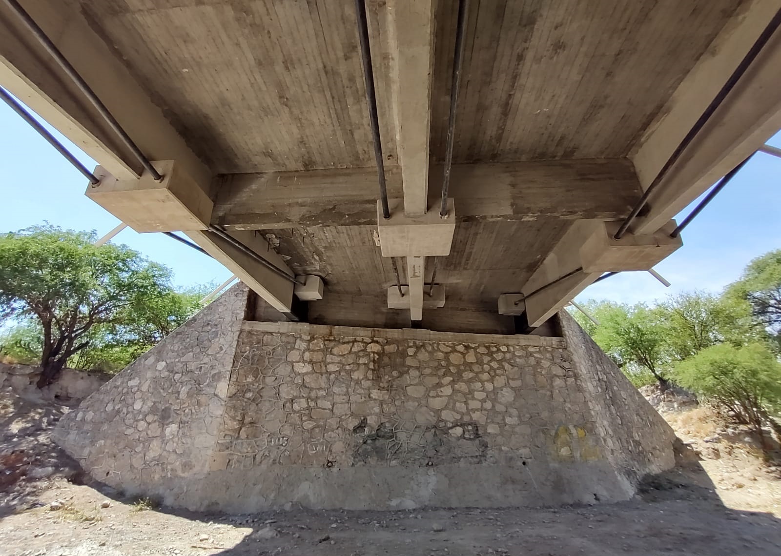 Presfuerzo Exterior para Puentes